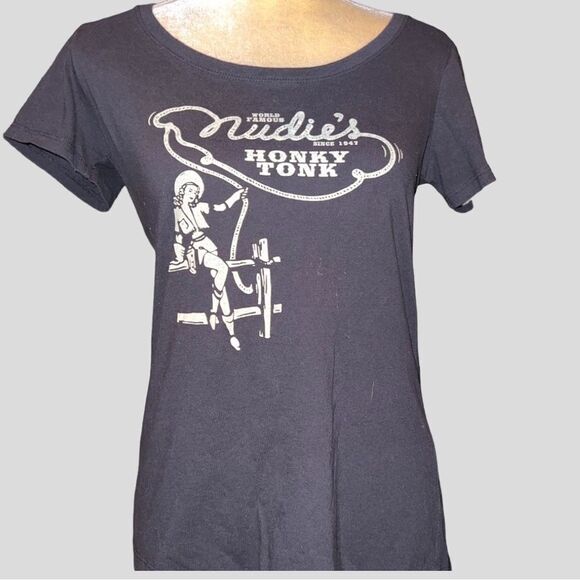 Music city black T-shirt with fun sayings on front - Picture 3 of 7